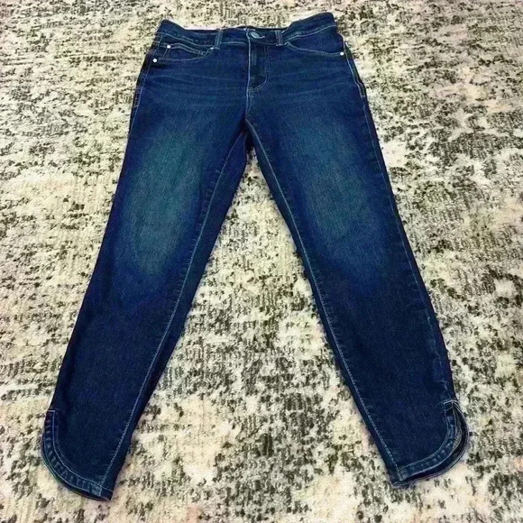 Maurice’s ever flex high rise dolphin hem jeans size 8 - Picture 1 of 6